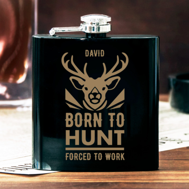 Born to hunt - Flachmann mit Gravur