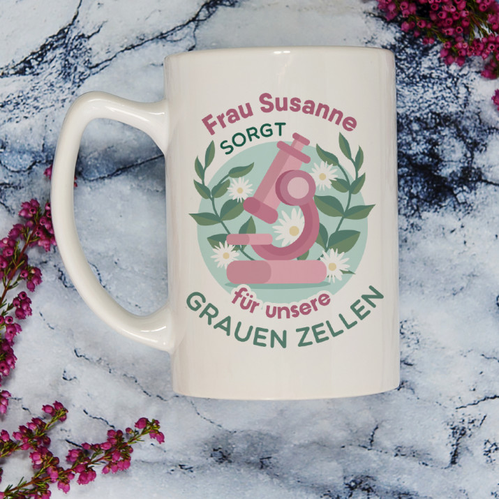 Sorgt für graue Zellen - personalisierte Tasse