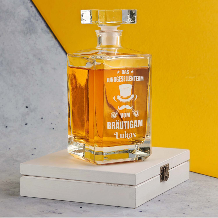 Junggesellenteam - Whiskykaraffe mit Gravur 0,7L Junggesellenteam - Whiskykaraffe mit Gravur 0,7L
