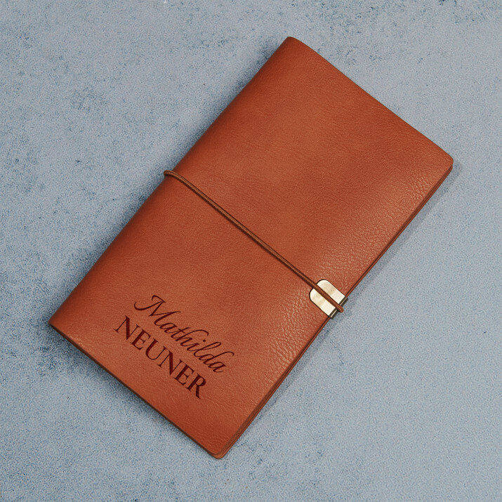 Und nachname - Retro Notizbuch Und nachname - Retro Notizbuch