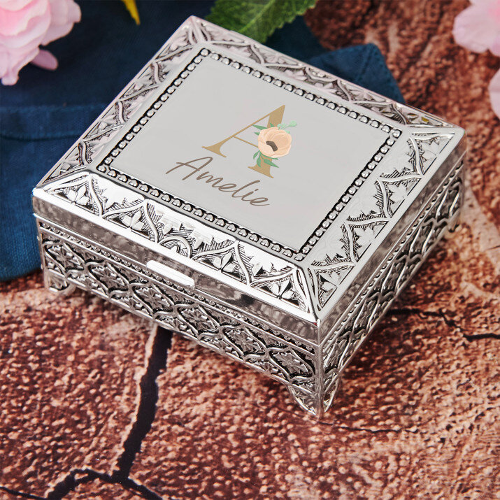 Initiale Name Blumen - versilbertes Schmuckkästchen