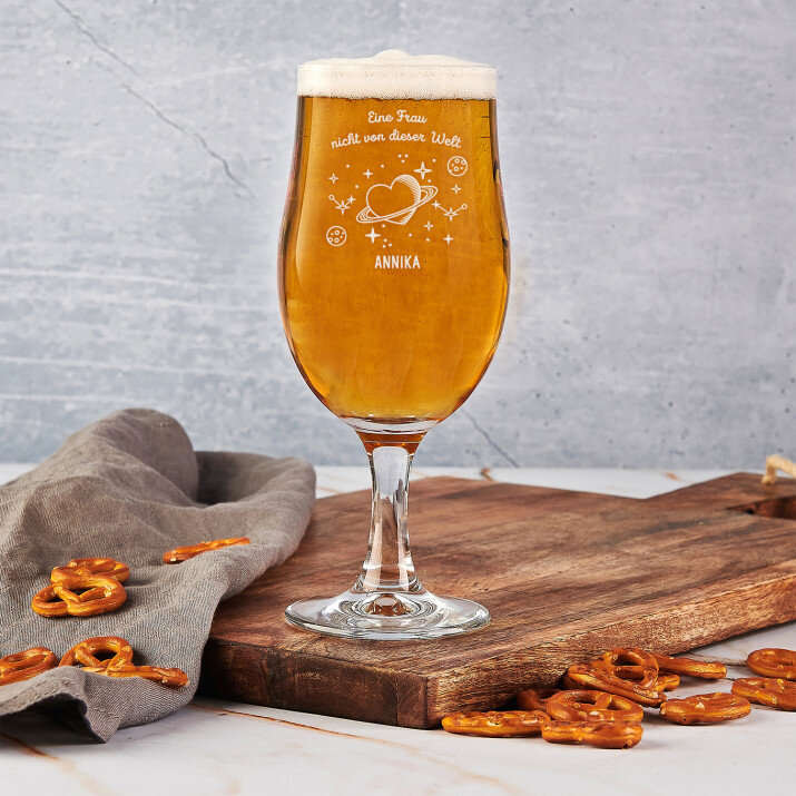Frau nicht von dieser Welt - Bierpokal