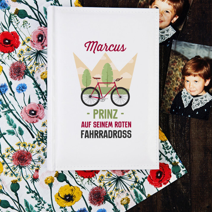 Prinz auf seinem Fahrradross - personalisiertes Fotoalbum