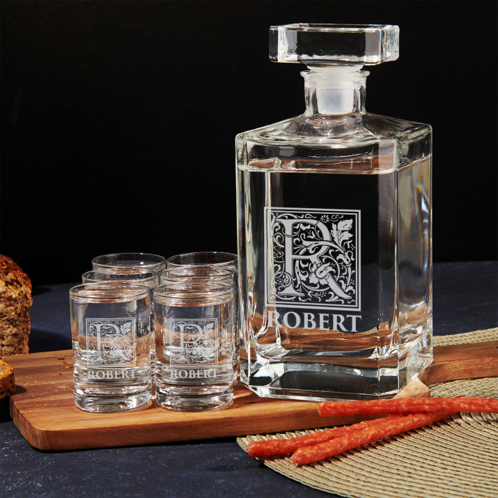 Monogramm - Karaffe und Schnapsgläser - Set mit Gravur