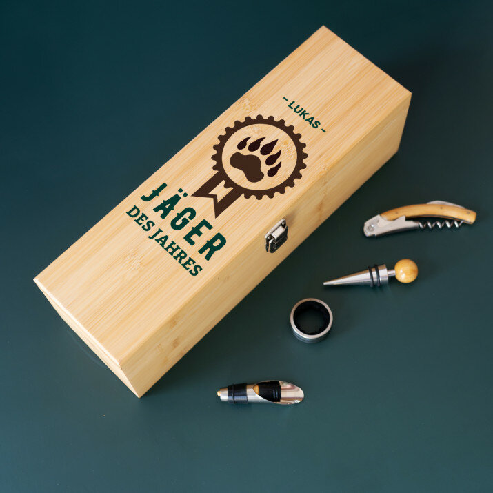 Jäger des Jahres - Weinkiste mit Zubehör Jäger des Jahres - Weinkiste mit Zubehör