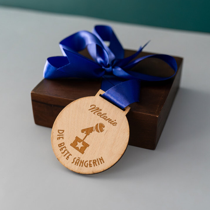 Beste sängerin - Holzmedaille