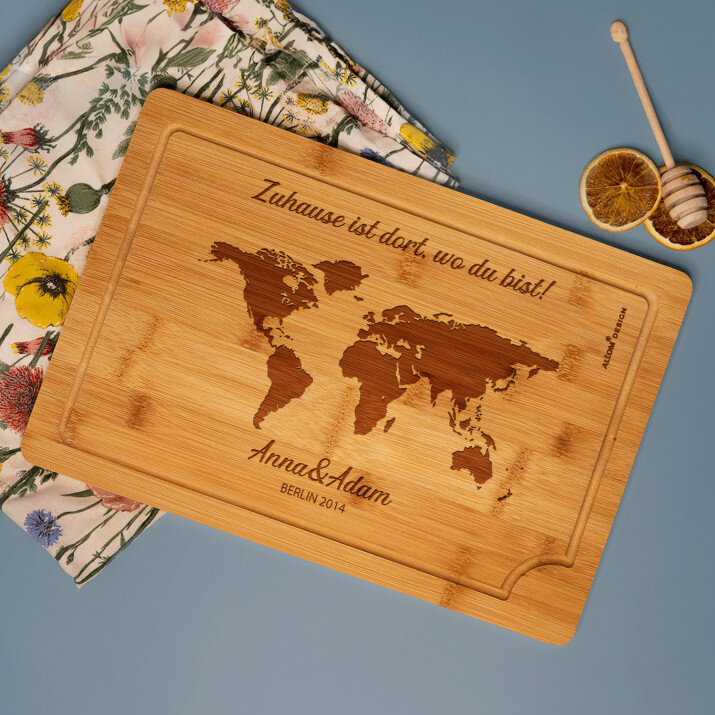 Unsere Welt - Schneidebrett mit Gravur