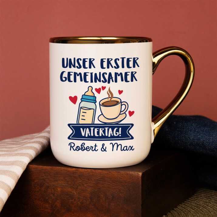 Unser erster gemeinsamer vatertag - Ein Becher mit farbigem rand