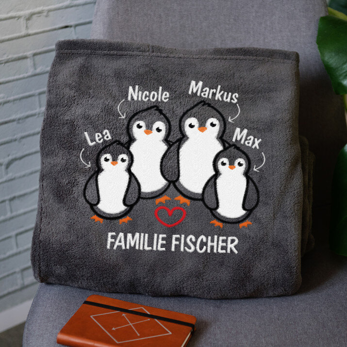 Pinguin-Familie - Decke mit Stickerei