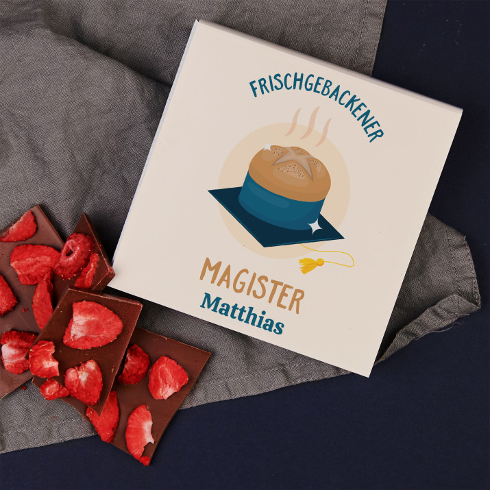 Frischgebackener Magister - Schokolade mit Erdbeeren Frischgebackener Magister - Schokolade mit Erdbeeren