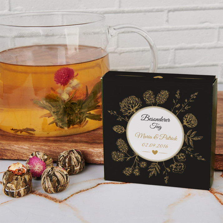 Besonderer Tag - Blühender Tee Besonderer Tag - Blühender Tee