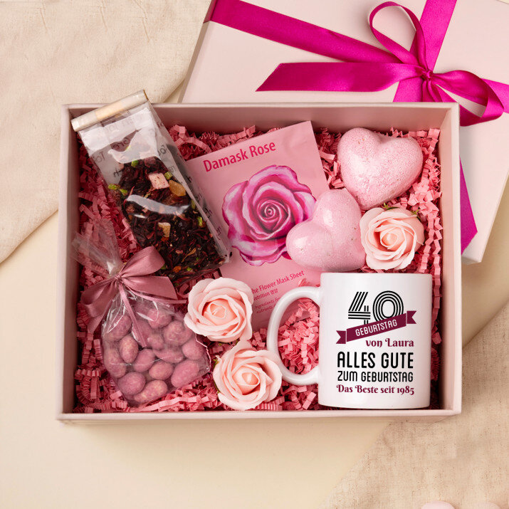 Tasse und Rosen-Spa-Set zum 40 Geburtstag Tasse und Rosen-Spa-Set zum 40 Geburtstag