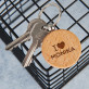 I love - Schlüsselanhänger aus Holz