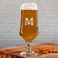 Initiale mit Namen - Biertisch