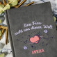 Frau nicht von dieser Welt - Notizbuch A5 mit Aufdruck Frau nicht von dieser Welt - Notizbuch A5 mit Aufdruck