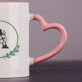 Monogramm im Kreis Blumen - personalisierte Tasse