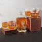 Jäger des Jahres - Whiskykaraffe und Whiskygläser - Set mit Gravur