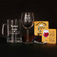 Geschenkset für das Brautpaar mit Weinglas und Bierkrug