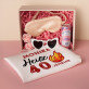 Geschenkset für Damen mit Satinbademantel und Brille Geschenkset für Damen mit Satinbademantel und Brille